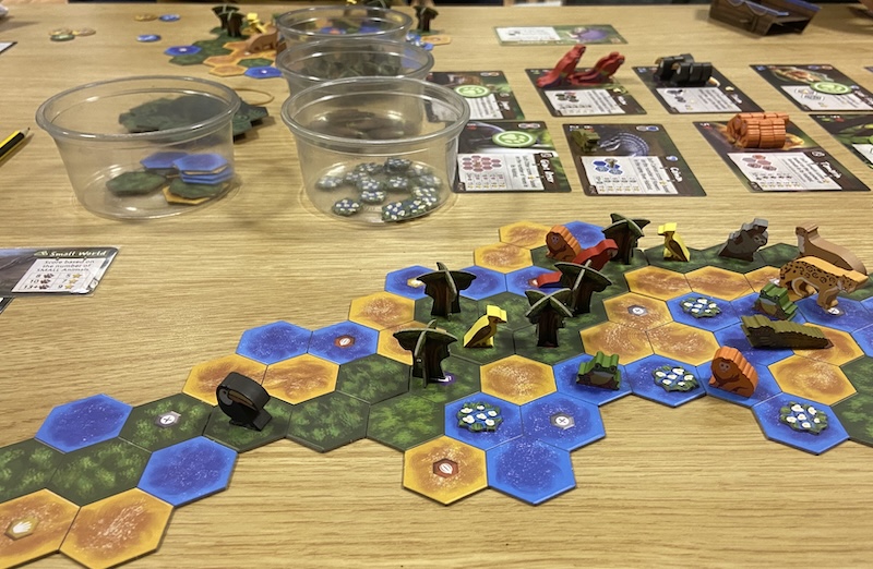 Life of the Amazonia Life of the Amazonia